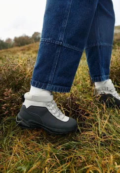 Liewood cizme de iarna pentru copii Ava Boot culoarea bej, LW19846 imagine