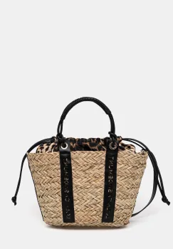 Lola Casademunt geanta de plaja imagine