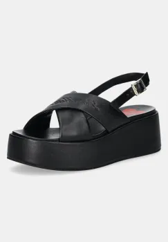 Love Moschino sandale de piele femei, culoarea negru, cu platforma, JA16187I0MIA0000 imagine