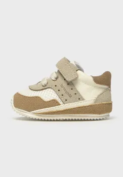 Mayoral Newborn pantofi pentru bebelusi imagine