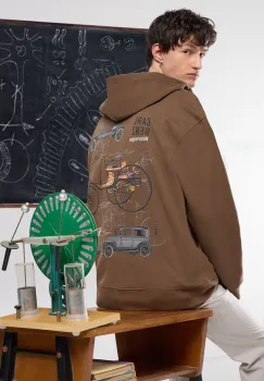 Medicine bluza barbati, culoarea maro, cu gluga, cu imprimeu imagine