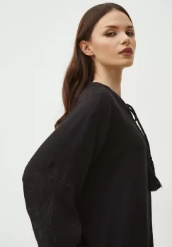 Medicine bluza femei, culoarea negru, in modele florale imagine