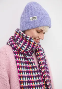 Medicine caciula culoarea roz imagine