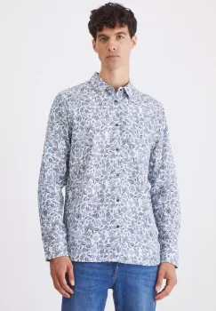 Medicine camasa barbati, culoarea alb, cu guler clasic, slim imagine