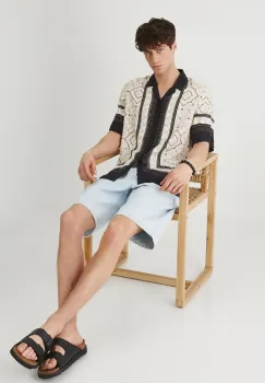 Medicine camasa barbati, culoarea negru, relaxed imagine