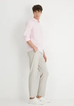 Medicine camasa de in culoarea roz, cu guler clasic, slim imagine