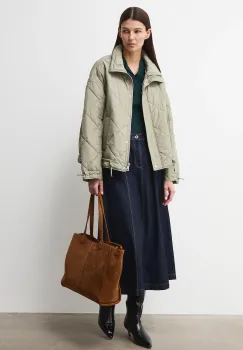 Medicine geaca imagine