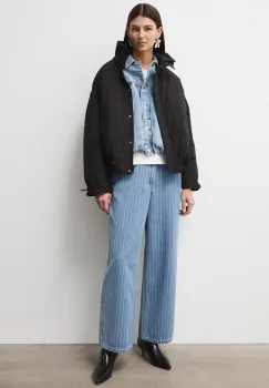 Medicine geaca imagine