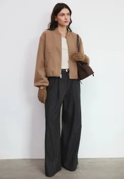 Medicine geaca bomber culoarea bej imagine