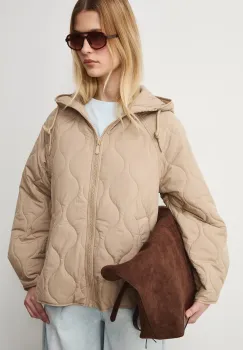 Medicine geaca petrecuta pentru femei imagine