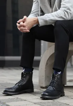 Medicine ghete de piele barbati, culoarea negru imagine