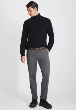Medicine pantaloni barbati, culoarea gri, cu fason chinos imagine