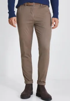 Medicine pantaloni barbati, culoarea maro, cu fason chinos imagine
