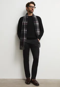 Medicine pantaloni culoarea negru, cu fason chinos imagine