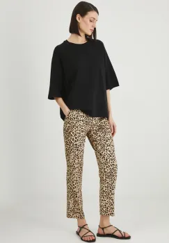 Medicine pantaloni de trening culoarea bej imagine