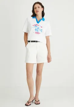 Medicine pantaloni scurti culoarea alb, neted, medium waist imagine