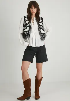 Medicine pantaloni scurti din bumbac femei, culoarea negru, neted, high waist imagine