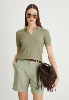 Medicine pantaloni scurti din in femei, culoarea verde, neted, high waist imagine