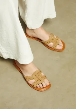 Medicine papuci din piele femei, culoarea maro imagine