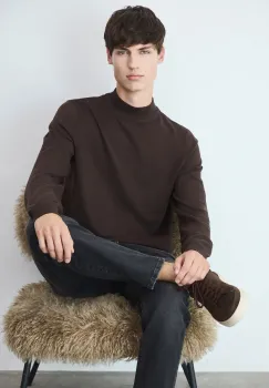 Medicine pulover culoarea maro, cu turtleneck imagine