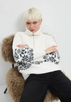 Medicine pulover din amestec de lana culoarea bej, calduros, cu turtleneck imagine