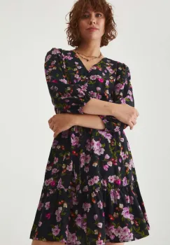 Medicine rochie culoarea negru, mini, evazati imagine