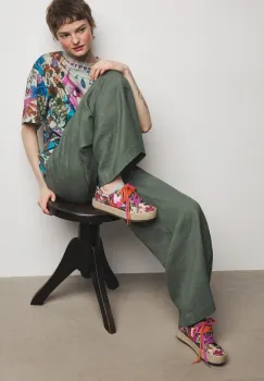 Medicine tenisi inalti pentru femei imagine