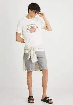 Medicine tricou culoare bej pentru barbati cu imprimeu imagine