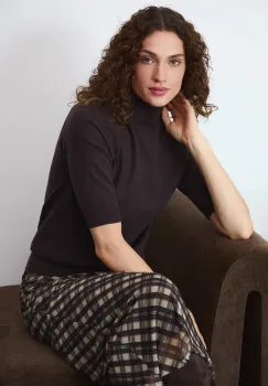 Medicine tricou culoarea maro, cu guler imagine