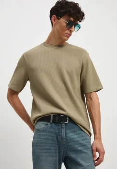 Medicine tricou culoarea verde, uni imagine