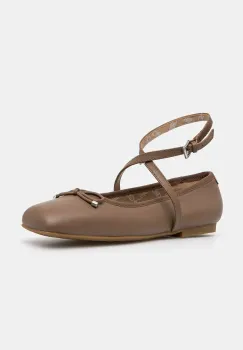 MICHAEL Michael Kors balerini de piele Collette culoarea bej, 40T4CTFP1L.229 imagine