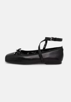 MICHAEL Michael Kors balerini de piele Collette culoarea negru, 40T4CTFP1L 001 imagine