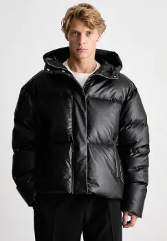 MM6 Maison Margiela  geaca cu puf pentru barbati din imitatie de piele imagine