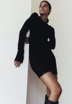 MUUV. rochie Soft Touch culoarea negru, mini, mulata imagine