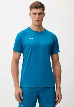 Nike tricou de antrenament culoarea rosu, neted imagine