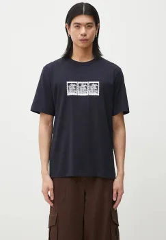 Norse Projects tricou din bumbac Holger Post Stamp Print T-Shirt barbati, culoarea albastru marin, cu imprimeu, N01.0686.7004 imagine