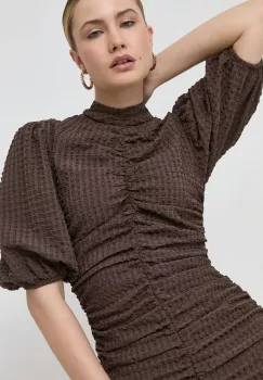 Notes du Nord rochie Ficca culoarea maro, mini, mulata imagine