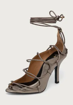 Pantofi cu toc imagine