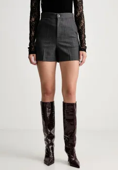 Pinko pantaloni scurti pentru femei cu amestec de lana imagine