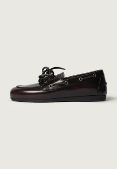 Posa loafers slip-on pentru femei din piele Boat Loafer imagine