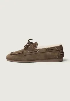 Posa loafers slip-on pentru femei din piele intoarsa Boat Loafer imagine