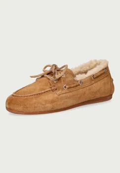 Mocasini si pantofi imagine