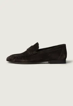 Posa mocasini pentru femei din piele intoarsa Penny Loafer imagine