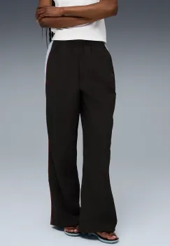 Puma pantaloni PUMA x FENTY culoarea negru, drept, high waist, 635543 imagine