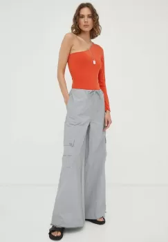 Resume pantaloni femei, culoarea gri, fason cargo, high waist imagine