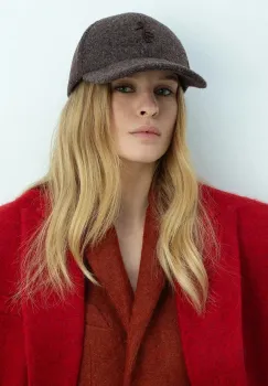 Ruslan Baginskiy sapca imagine