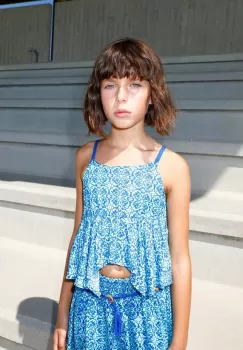 Sisley bluza copii modelator imagine