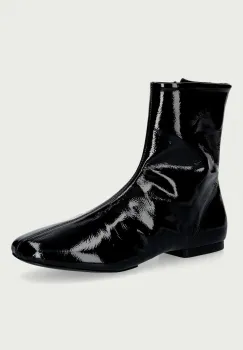 Souliers Martinez botine pentru femei din piele MOLLI imagine