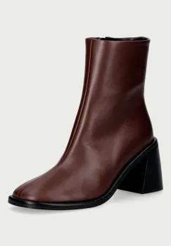 Souliers Martinez botine pentru femei din piele TERUEL imagine