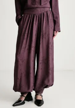Stine Goya  pantaloni pentru femei din vascoza imagine